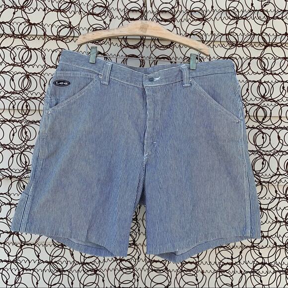 Vintage Lee railroad stripe denim jean shorts size 40 - Picture 1 of 6